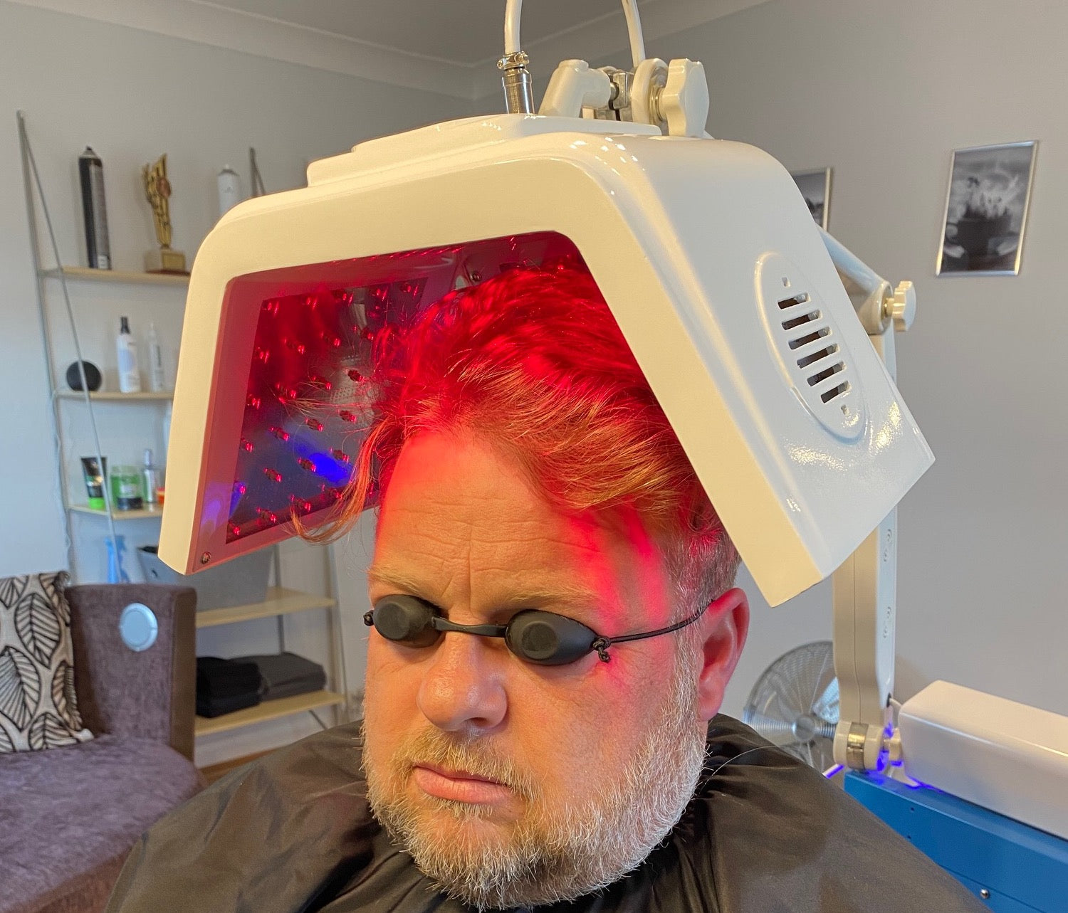 Laser treatment is a low level light treatment to enhance density and hair texture to restore thinning hair in men and women. This treatment is best for clients with early stages of hair loss. Laser treatment used on a regular basis with a lotion applied 